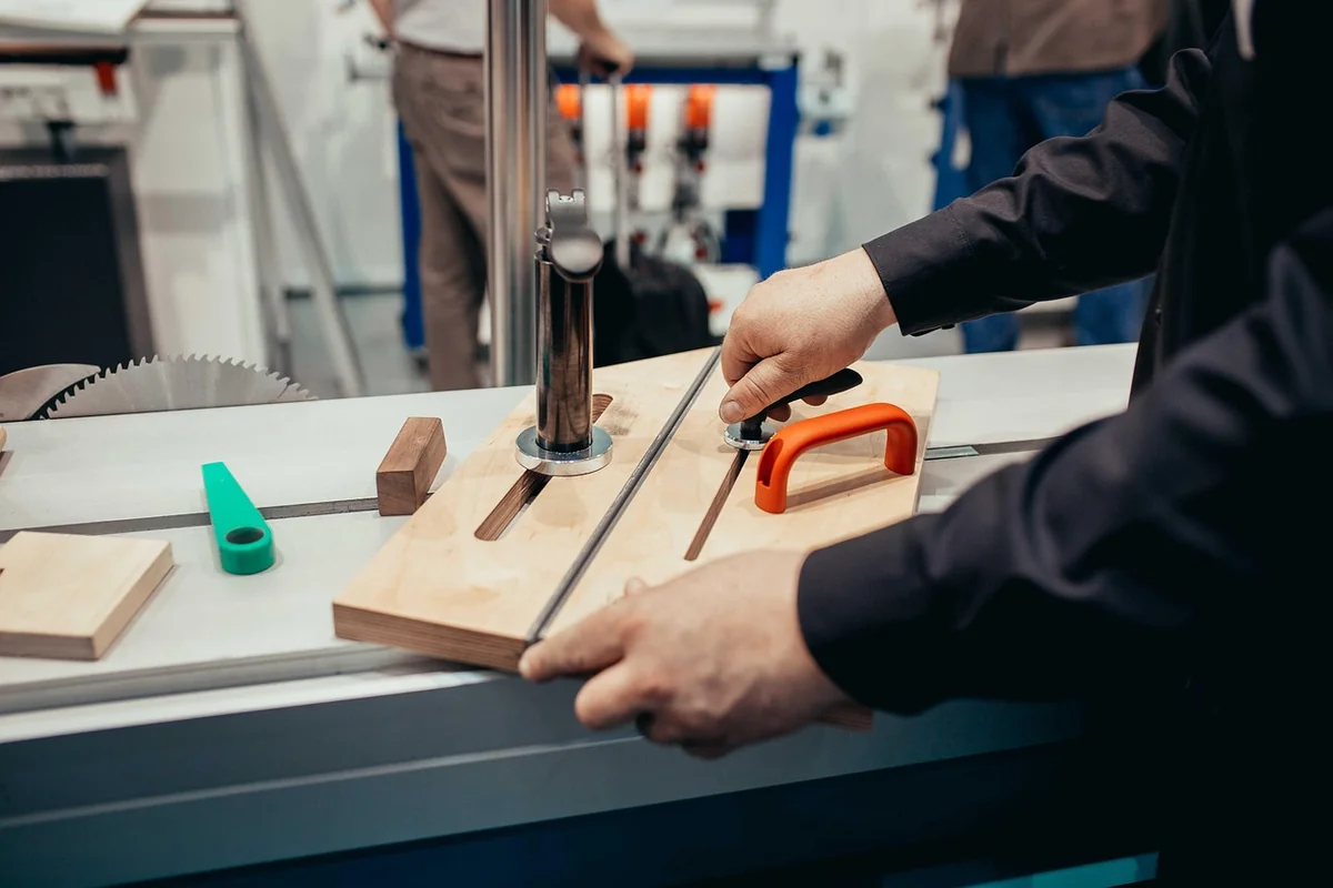 Réglages et vérifications avant la première coupe